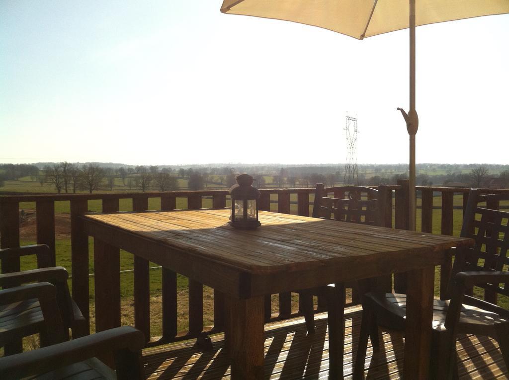 Domaine De La Madeleine Bed & Breakfast Ygrande ห้อง รูปภาพ
