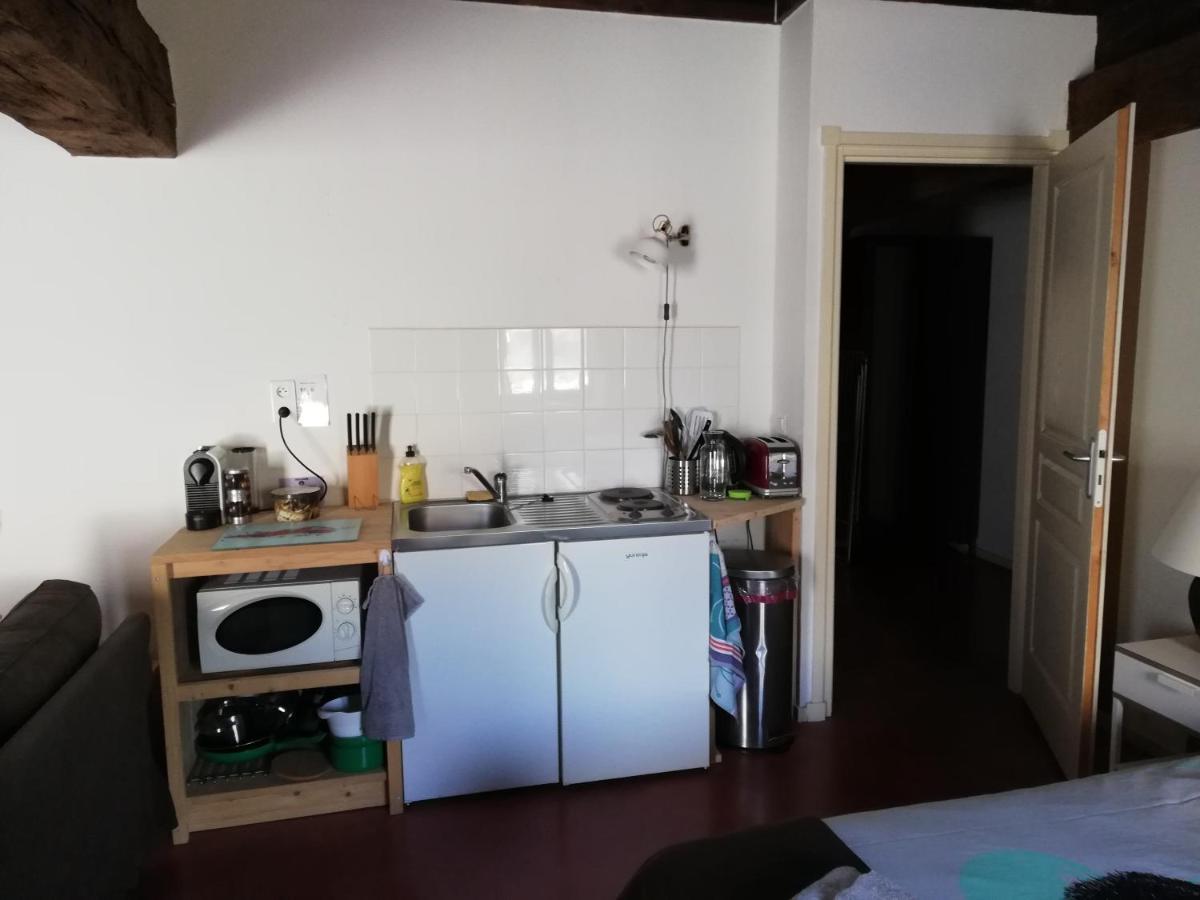 Domaine De La Madeleine Bed & Breakfast Ygrande ภายนอก รูปภาพ