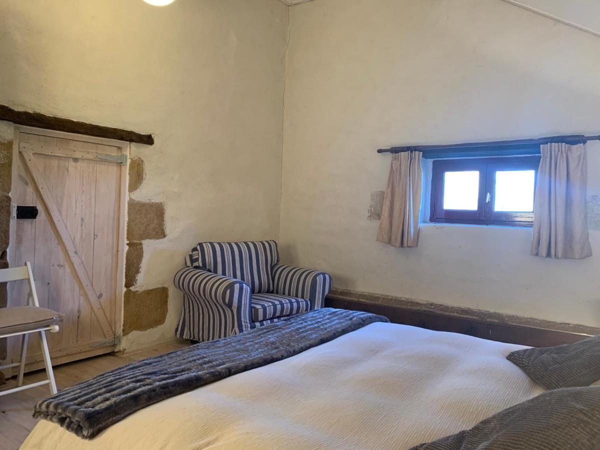 Domaine De La Madeleine Bed & Breakfast Ygrande ภายนอก รูปภาพ
