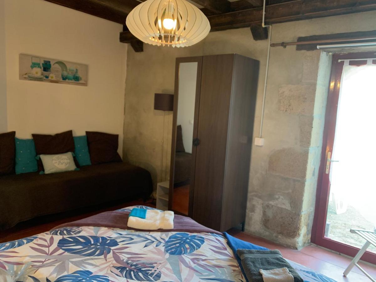 Domaine De La Madeleine Bed & Breakfast Ygrande ภายนอก รูปภาพ