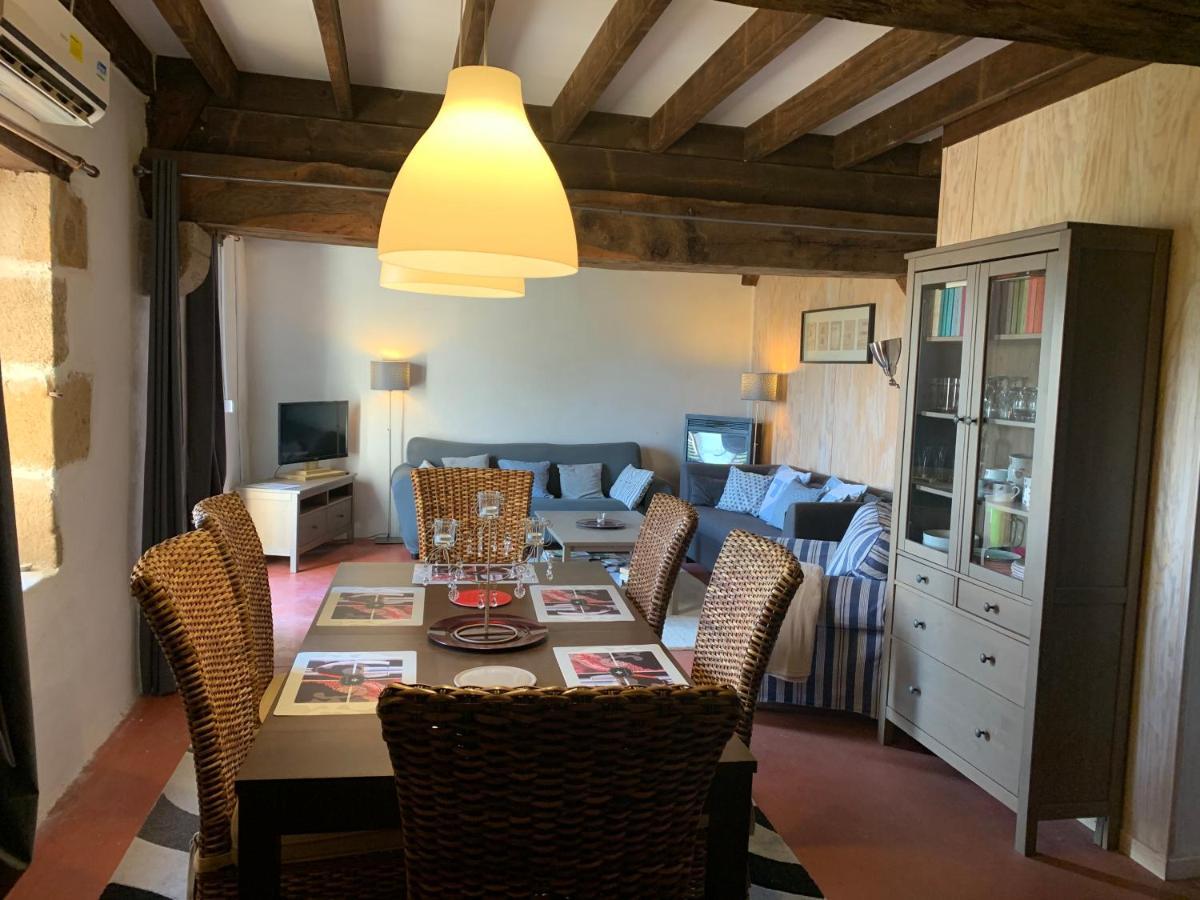 Domaine De La Madeleine Bed & Breakfast Ygrande ภายนอก รูปภาพ